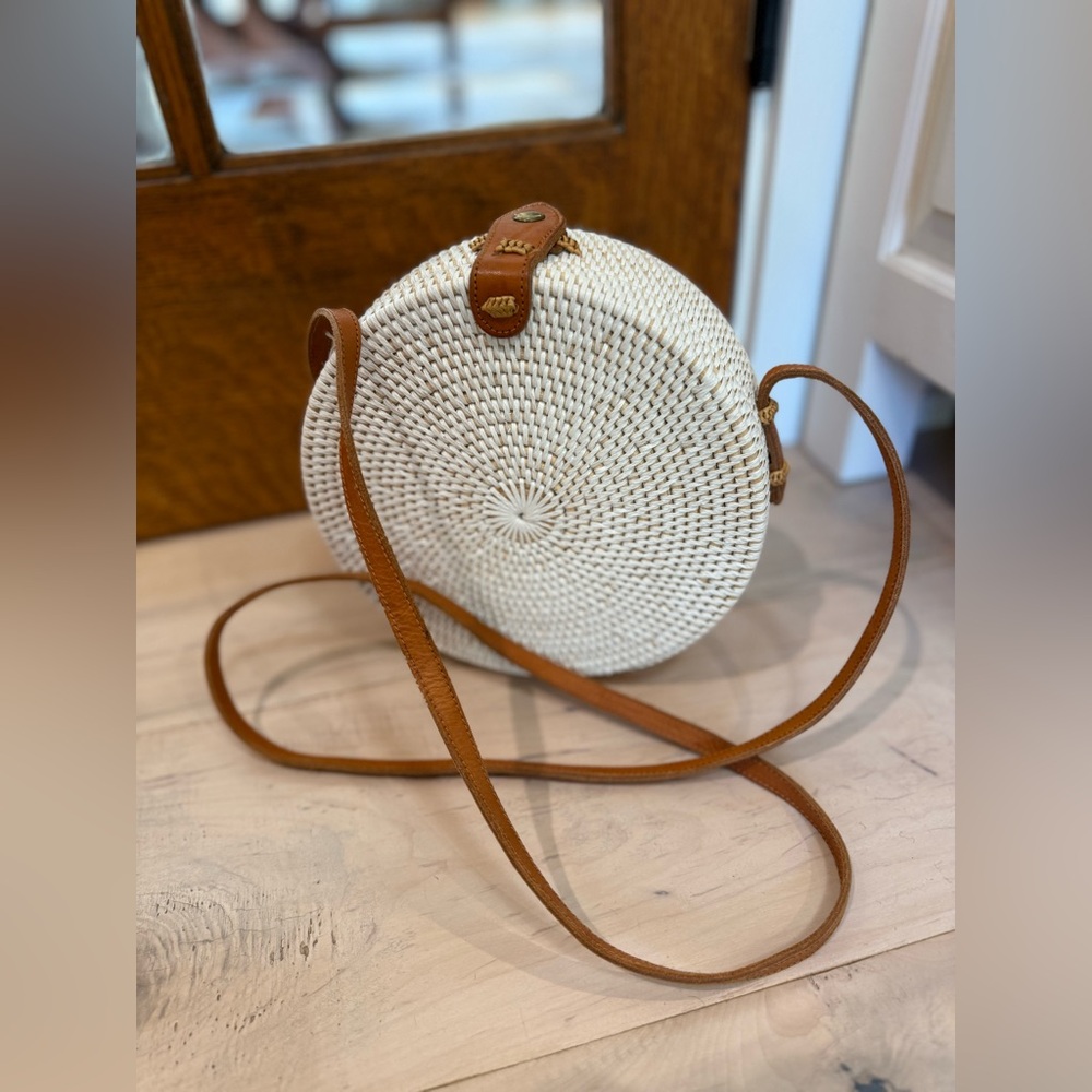Elegant Cream and Tan Woven Round Bag